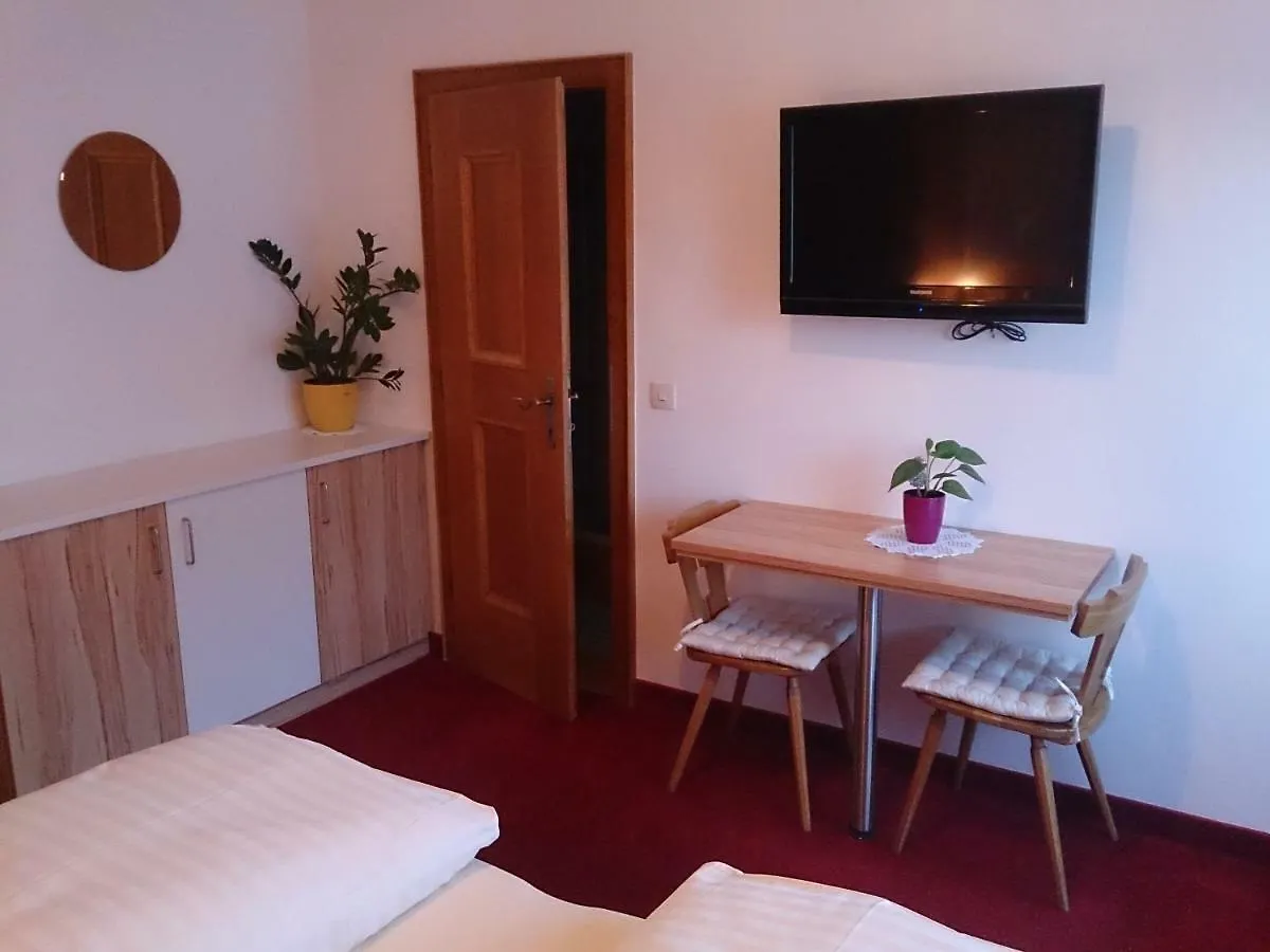 Heidis Landhaus Hotel Saalbach-Hinterglemm 0*,  Austria